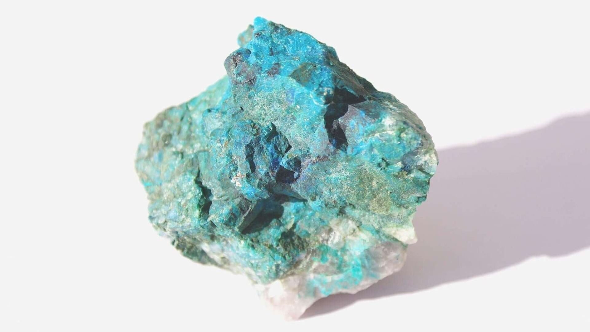 Chrysocolla Properties - Mooncat Crystals