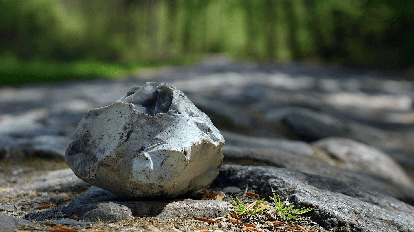 The Magic of Ohio Flint - Mooncat Crystals
