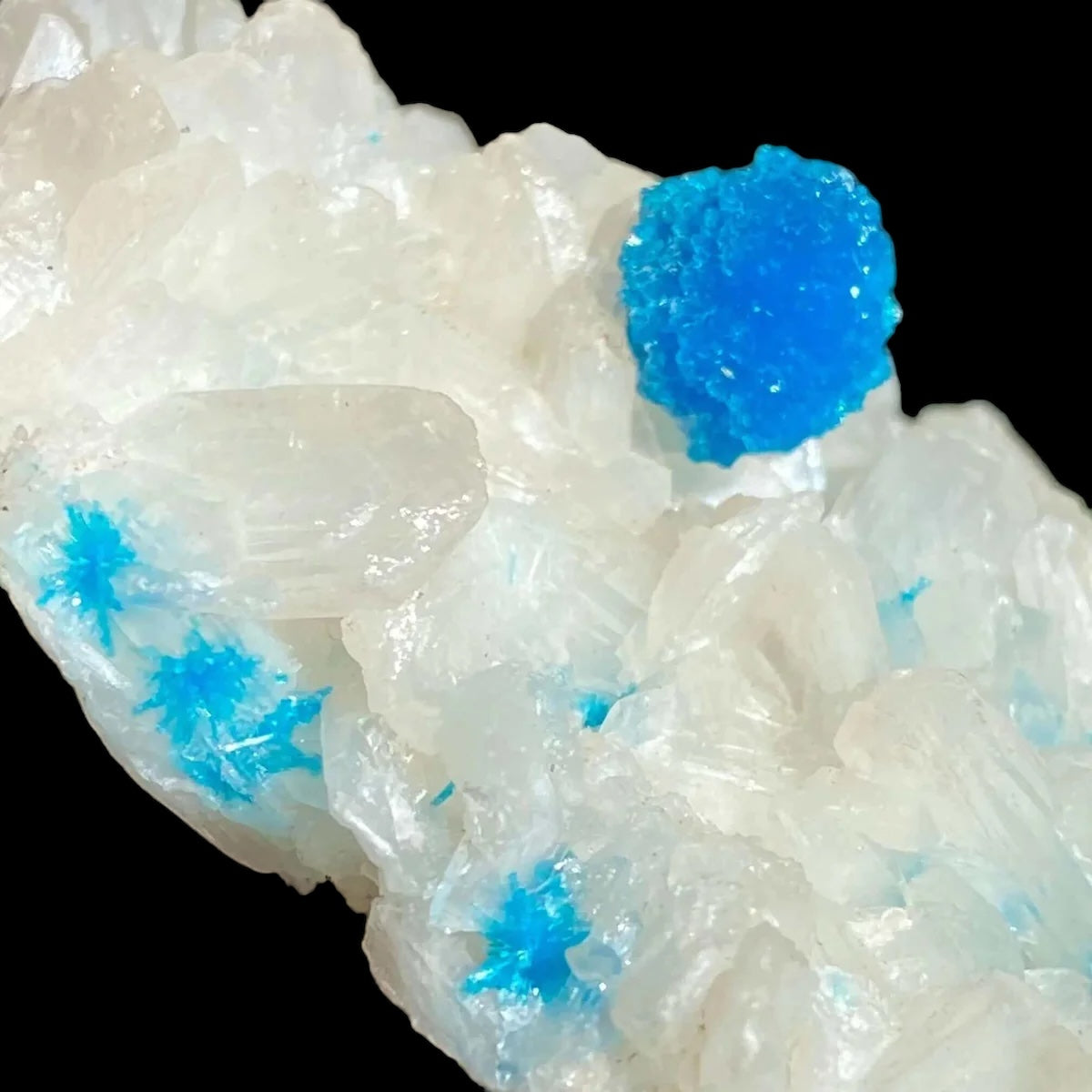 Cavansite and Stilbite - Mooncat Crystals