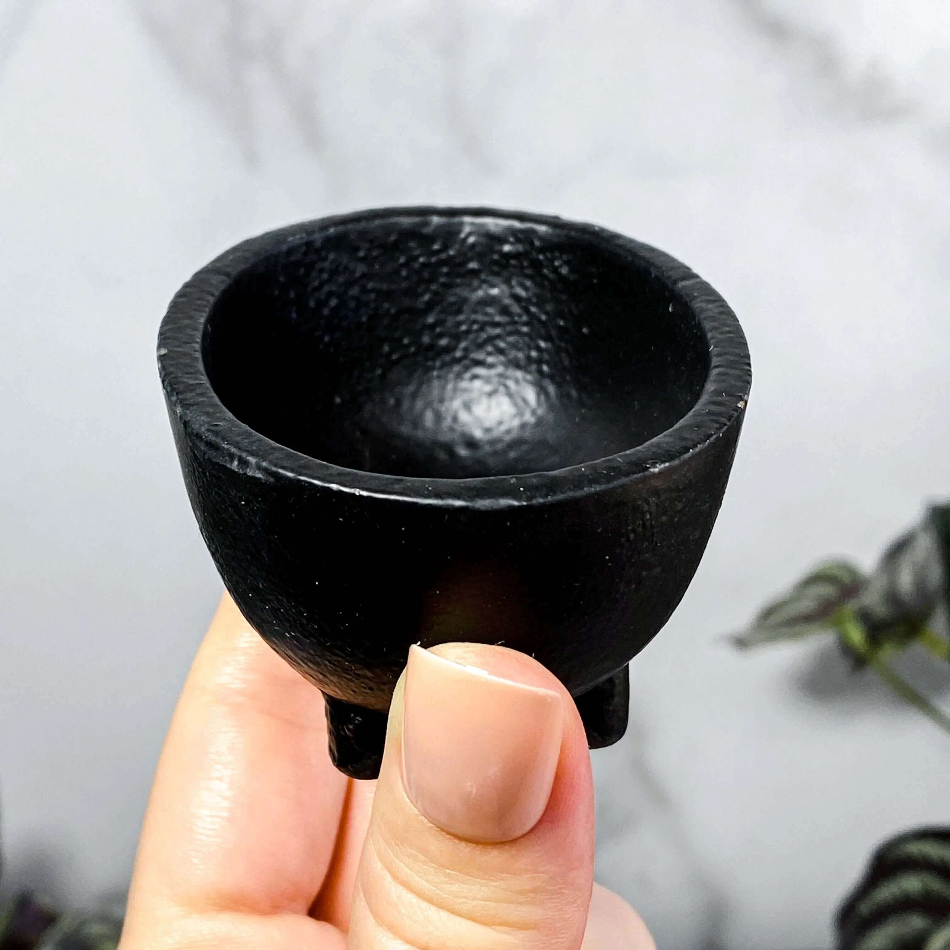 Cast Iron Incense Burner Cauldron | Small Mooncat Crystals