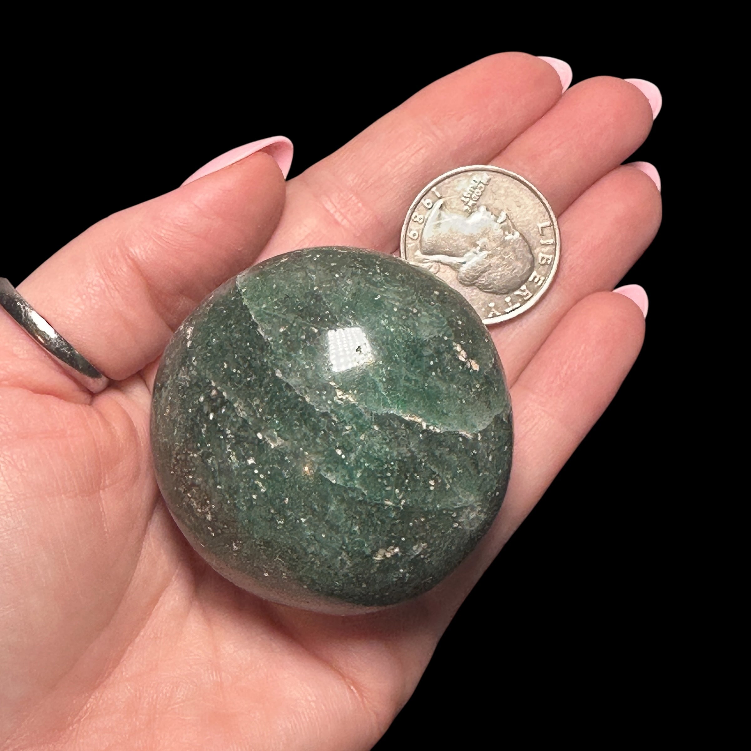 Fuchsite Palm Stone