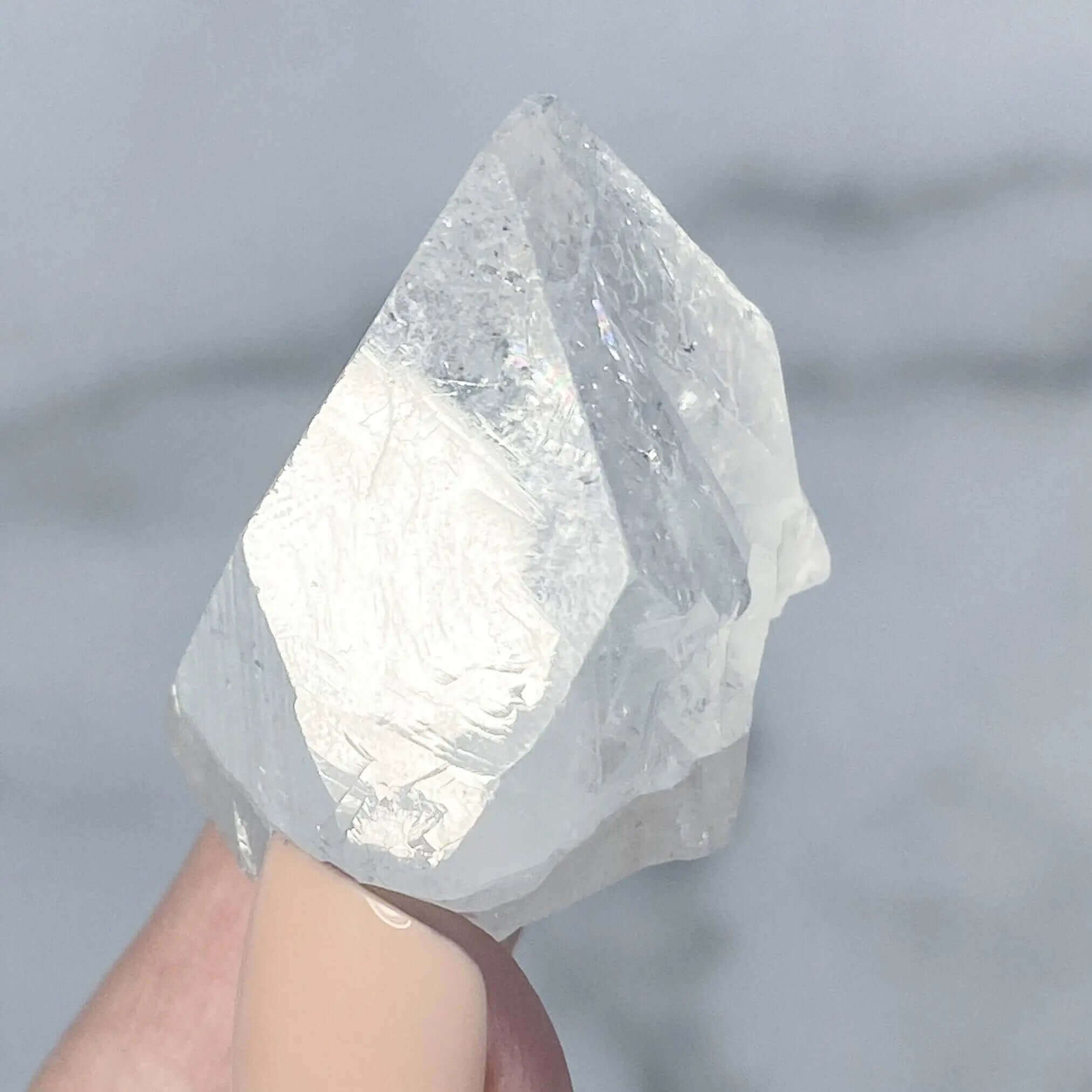 Apophyllite Point | Stock Y Mooncat Crystals