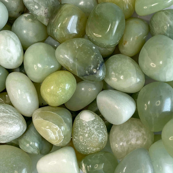 China Jade Tumbles Mooncat Crystals