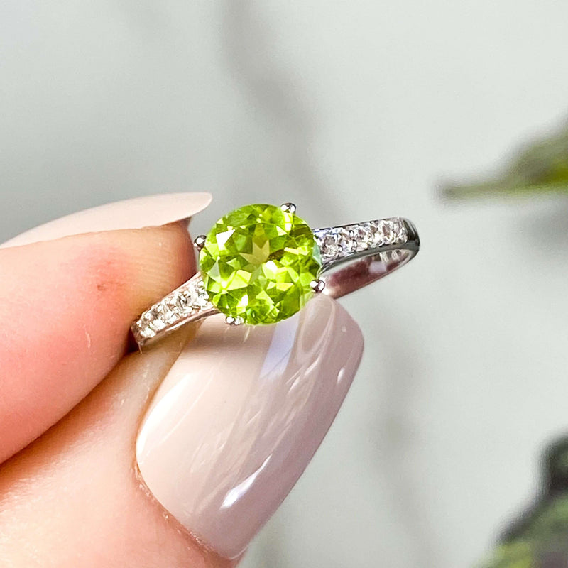 Peridot Ring | Choose Your Size Mooncat Crystals